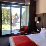 De La Source Hotel 4*