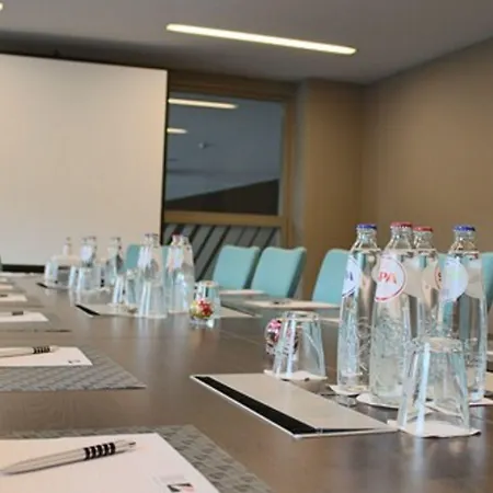 De La Source فندق فرانكورشومب