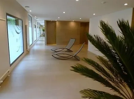Hotel De La Source