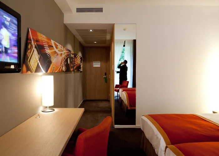 Hotel De La Source 4*